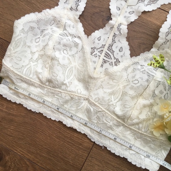 New FREE PEOPLE RACERBACK BRALETTE - Picture 4 of 8